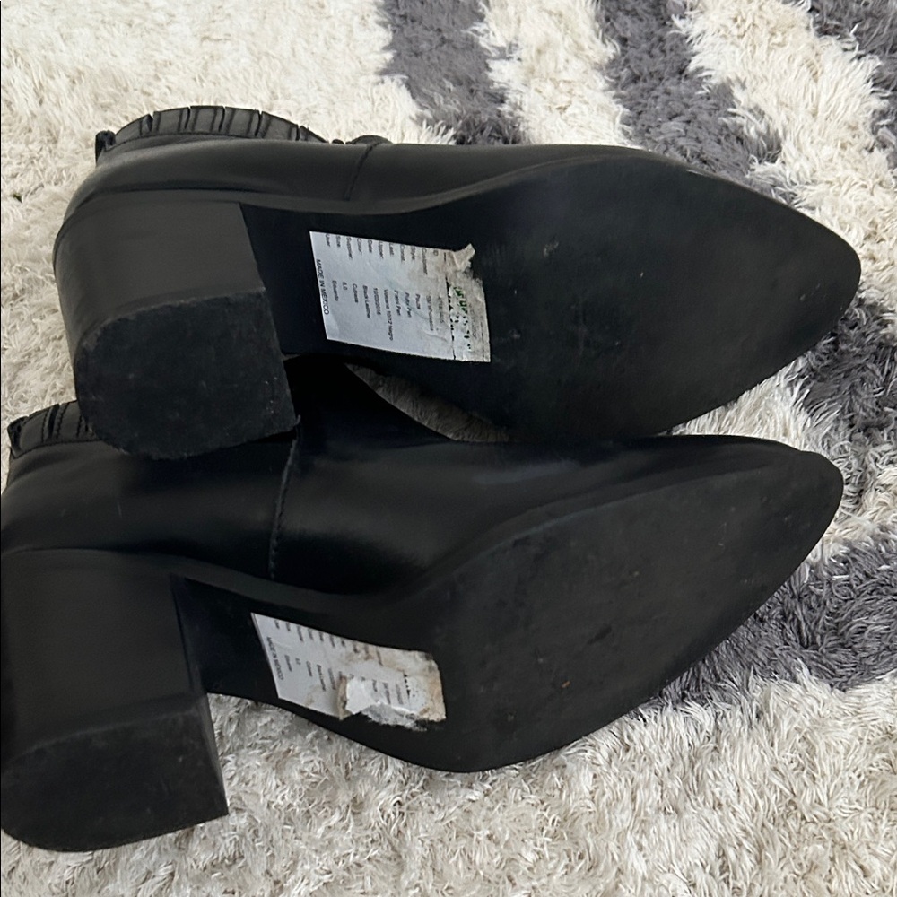 Steve Madden Black Ankle Boots - Picture 6 of 7